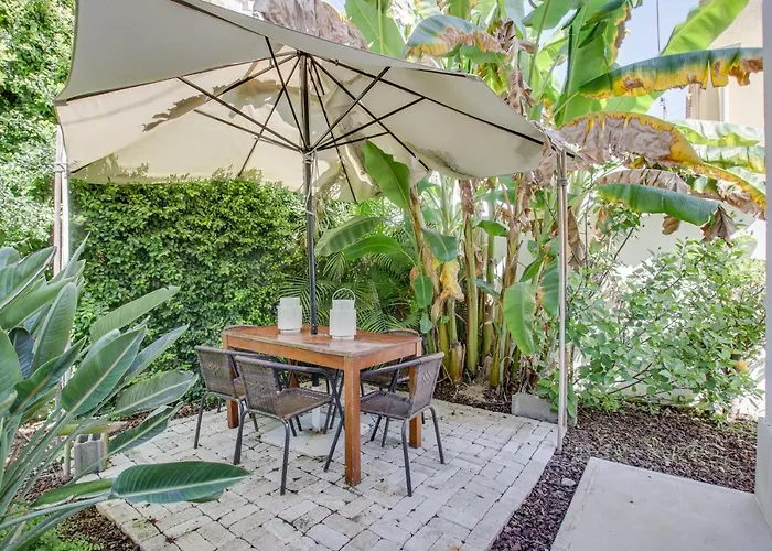 White And Light House *